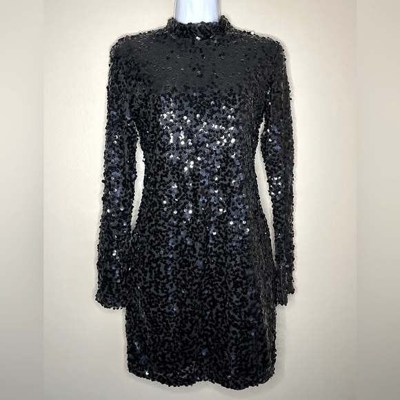 Sequined deep-back hm dress - Picture 2 of 3